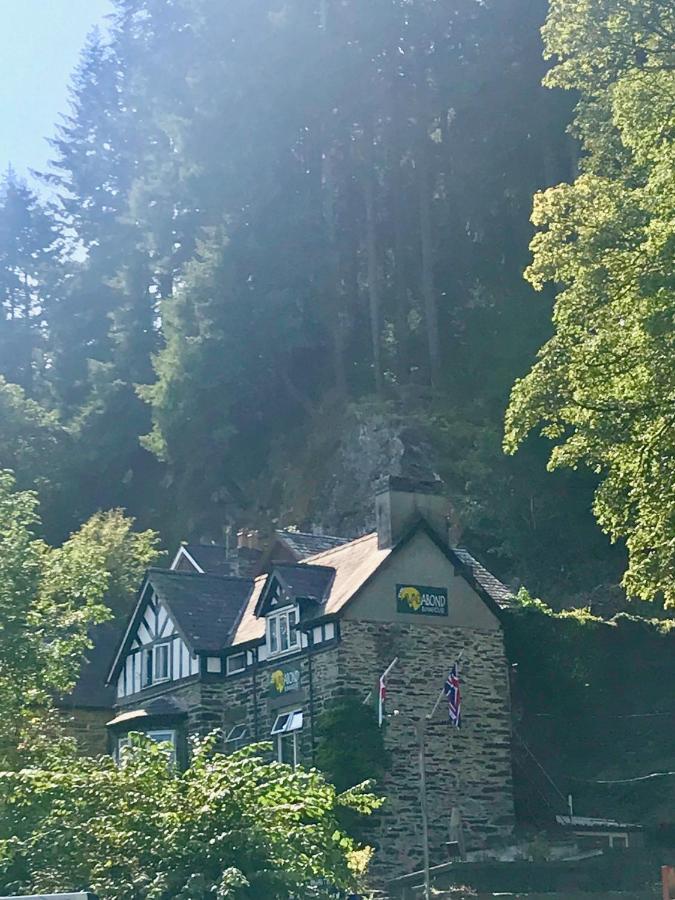 Albergue The Vagabond Bunkhouse Betws-y-Coed Exterior foto
